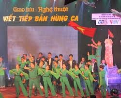 Chương trình giao lưu “Viết tiếp bản hùng ca” - ảnh 1